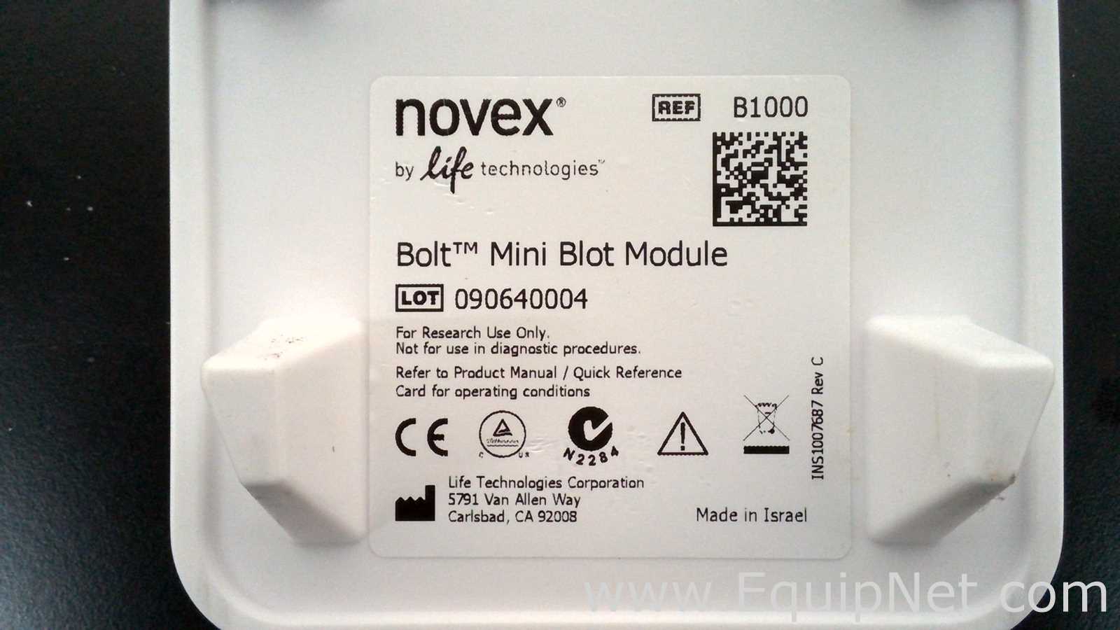 Lot of Invitrogen Gel Electrophoresis Equipment