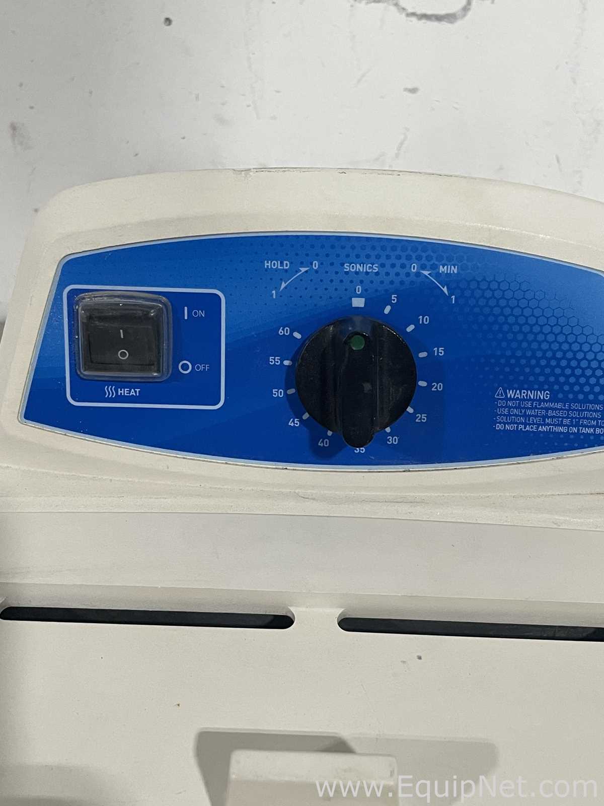 Banho Maria e Circulador Emerson M2800