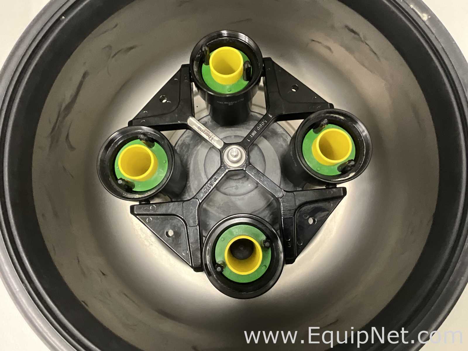 Thermo Scientific Heraeus Labofuge 400 R Laboratory Centrifuge