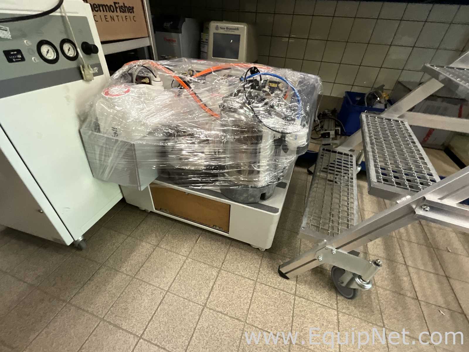 BD Biosciences BD FACSAria Ilu Cell Sorter