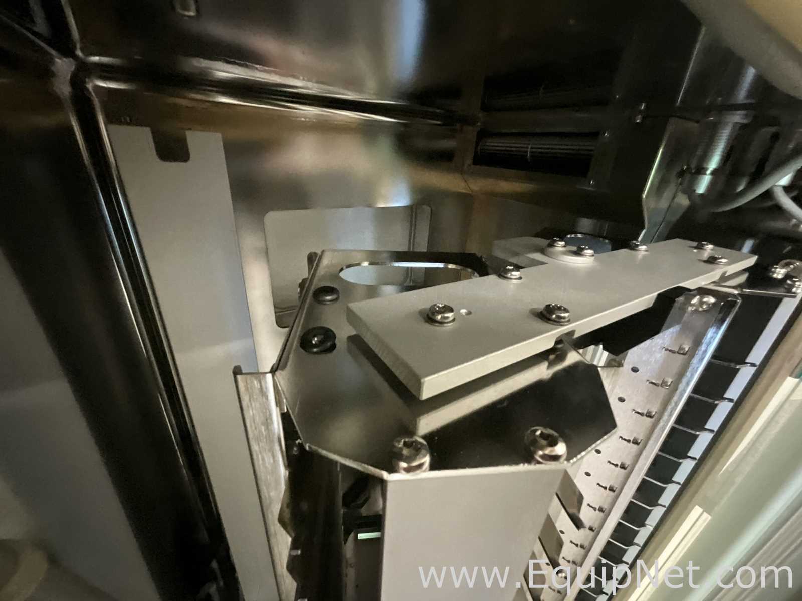 LiCONic Instruments STX40 HRSA Automated Microplate Incubator