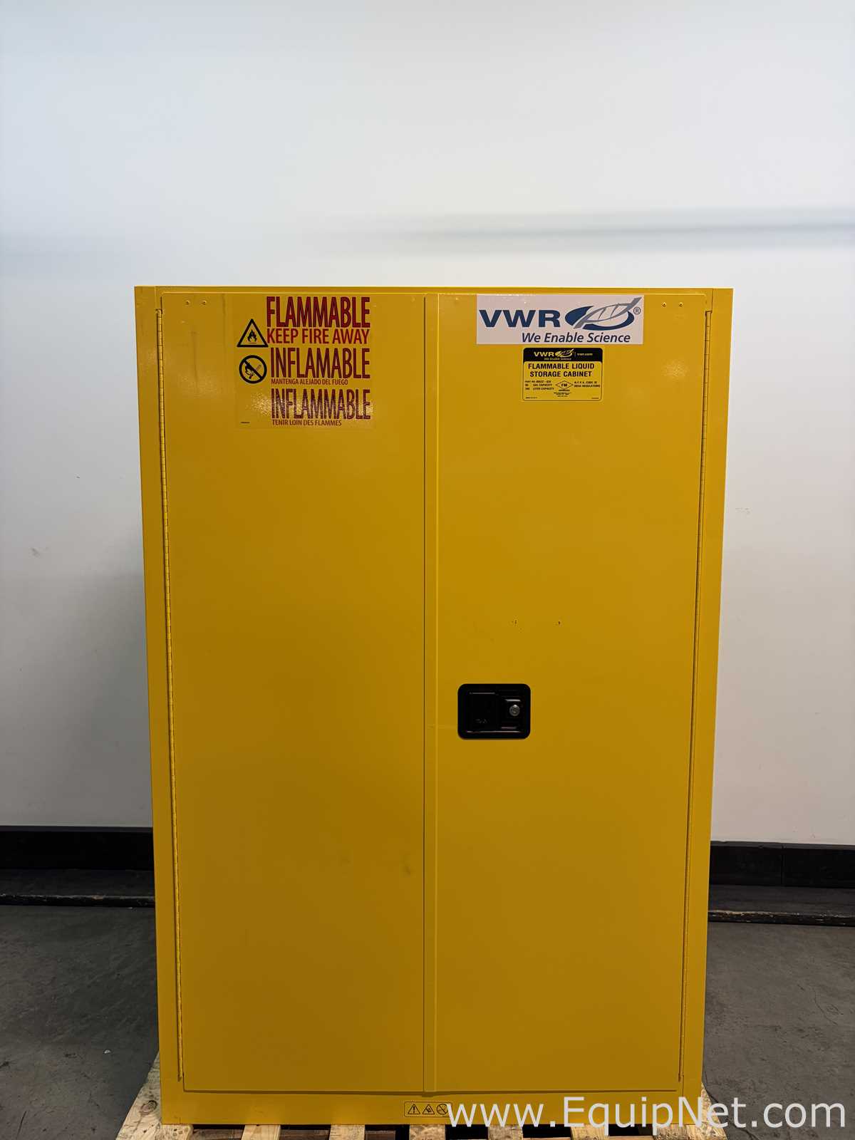 VWR 89522-634 90 Gal. Flammable Storage Cabinet