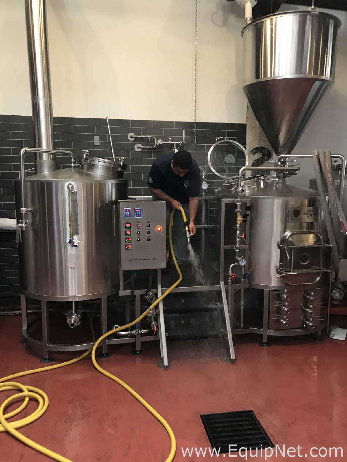 Equipamento de fabricação de cerveja e destilação Portland Kettle Works 5 BBL. Sem Uso