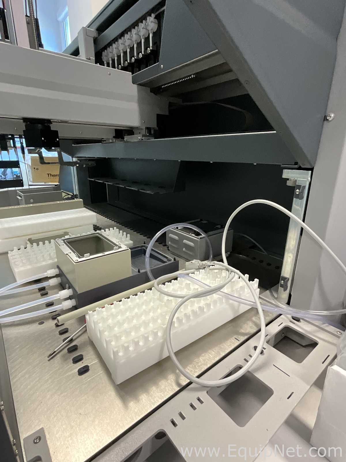 Tecan Freedom EVO Liquid Handling Workstation