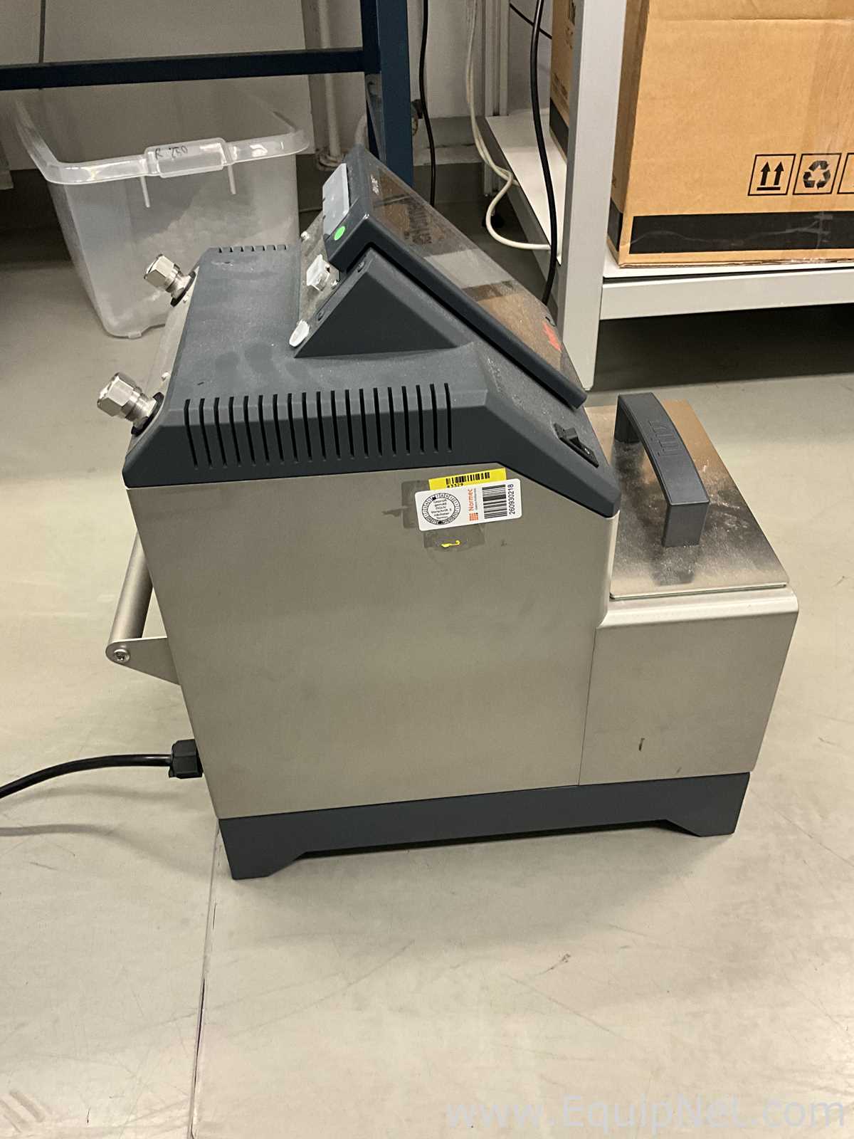 Huber Ministat 125 Recirculating Chiller/Heater with Hamilton Cooling Trays