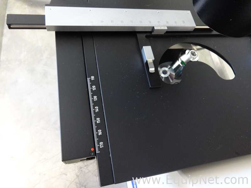 Zeiss Inc. Axiovert 40 C Microscope