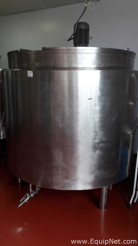 Mixing Vessels - Custom 2000lt with top mounted agitator & jacketed, stainless steel