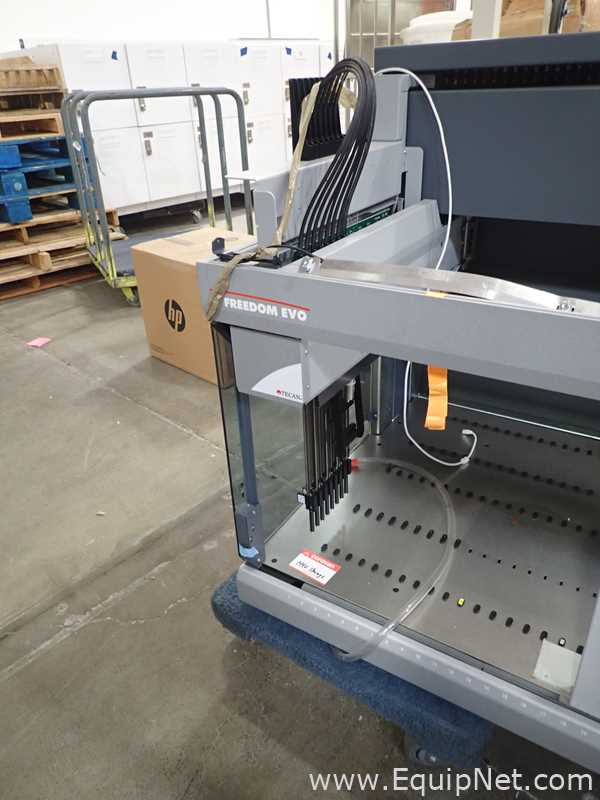 Tecan Freedom Evo-2 100 Base Liquid Handler with 96 MCA Head