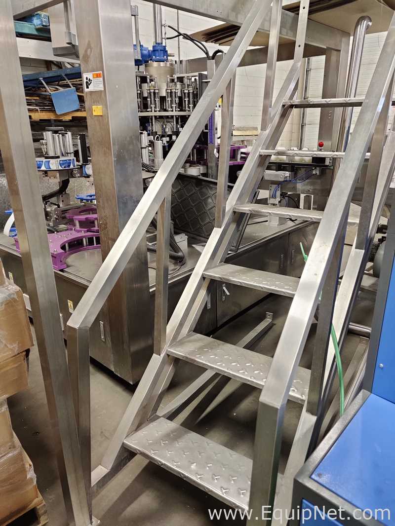 Complete Water Bottling Filling Line including Stretch Blow Molder