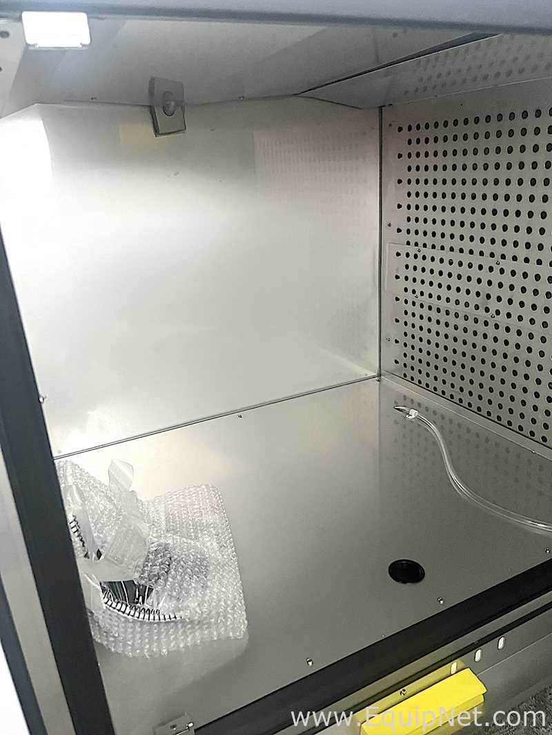 Cámara Ambientales y de Estabilidad Thermo Scientific 3911. Sin usar