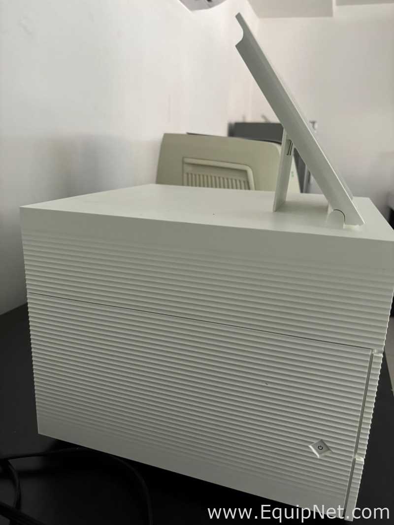 Illumina iSeq 100 Sequencer System
