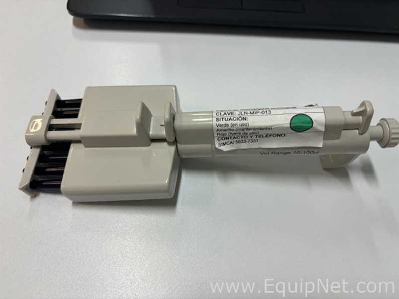 Micropipeta Multicanal Capacidad de 10 a 100 micro-litros marca EISCO modelo CH0585B 