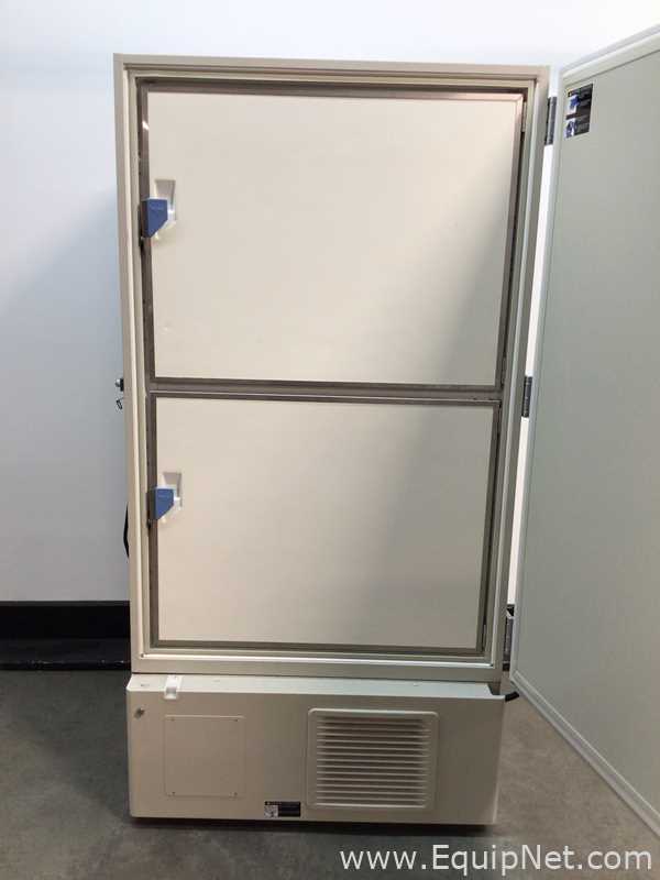 Congelador Panasonic MDF-U76VC-PA