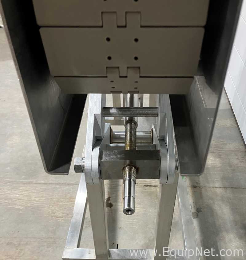 Air|Vacuum Tabletop Style Conveyors  Conveyor