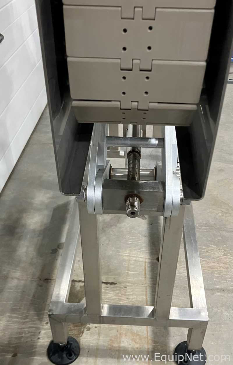 Air|Vacuum Tabletop Style Conveyors  Conveyor