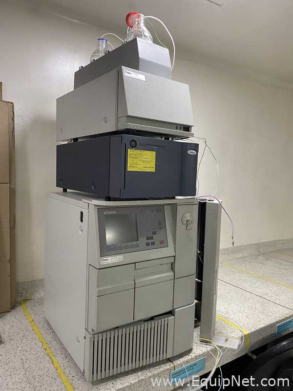 Módulo de separación Waters Alliance e2695 con detector RI 2414 y detector matriz fotodiodos 2998