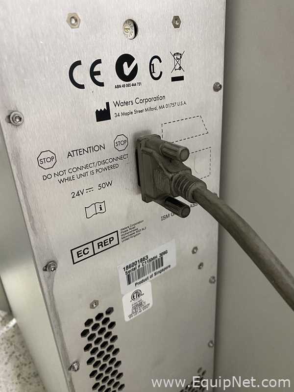 Módulo de separación Waters Alliance e2695 con detector RI 2414 y detector matriz fotodiodos 2998