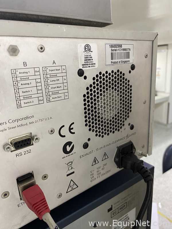 Módulo de separación Waters Alliance e2695 con detector RI 2414 y detector matriz fotodiodos 2998