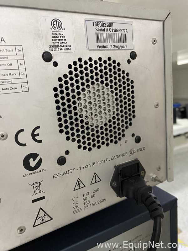 Módulo de separación Waters Alliance e2695 con detector RI 2414 y detector matriz fotodiodos 2998