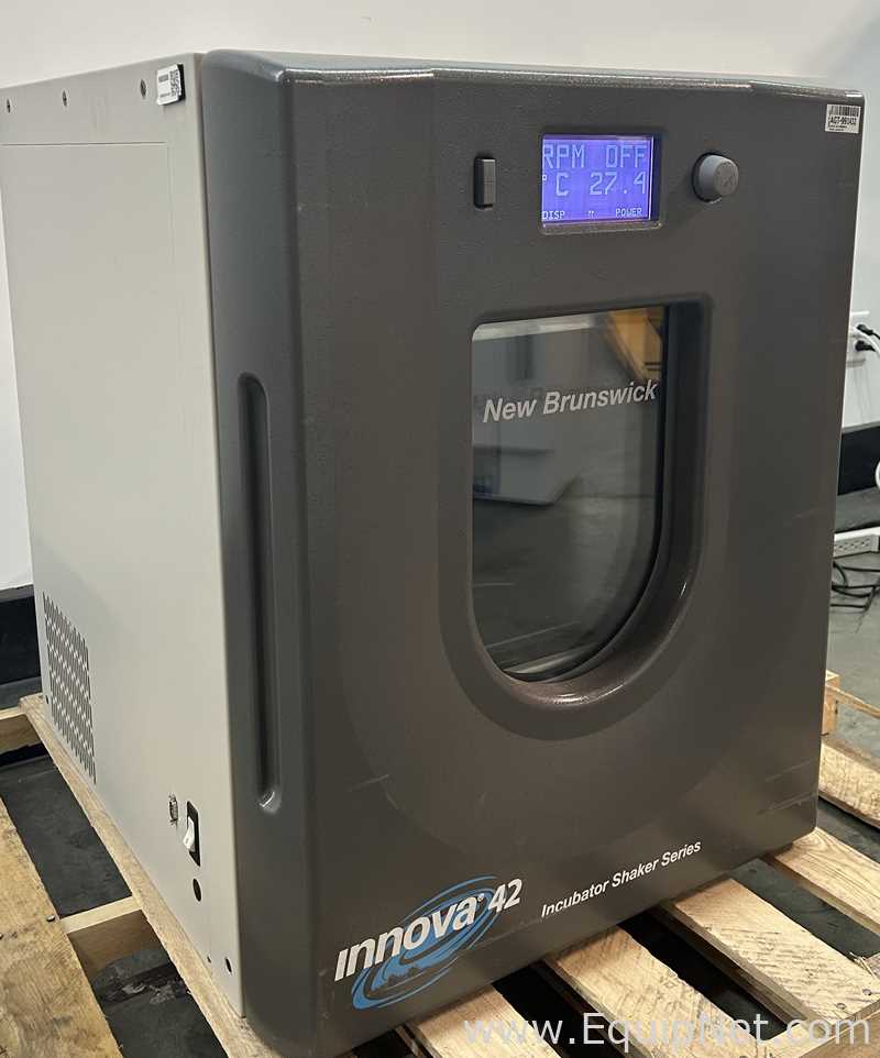 Agitador Eppendorf New Brunswick Innova 42R