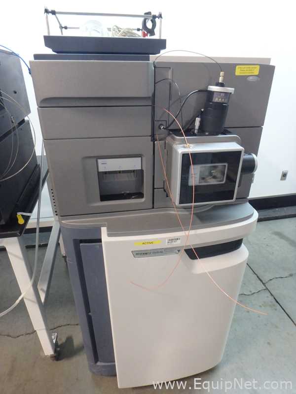 Waters Corporation Synapt G2-S HDMS and NanoAcquity UPLC Q-TOF Mass Spectrometer