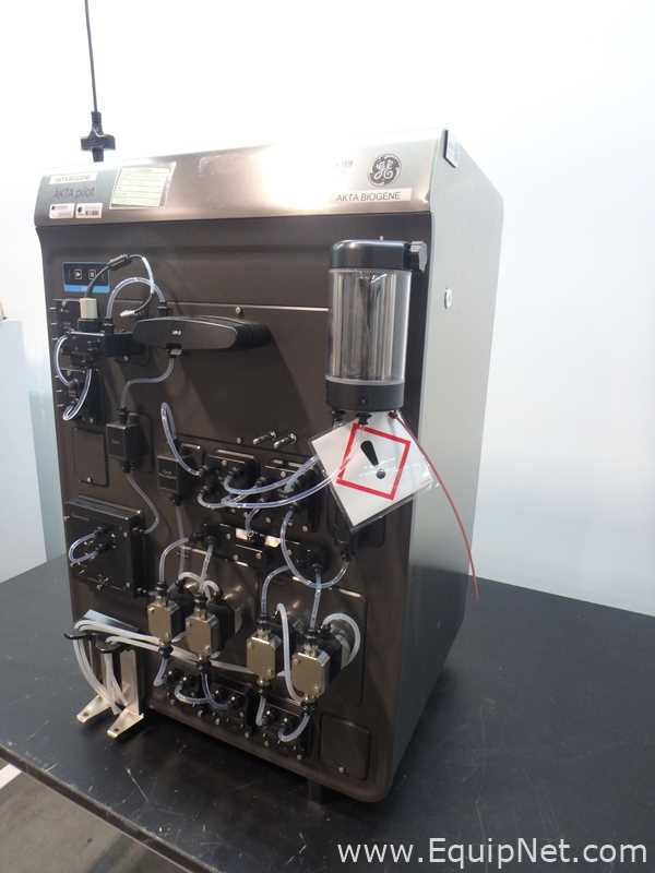 Cromatografía GE Analytical AKTA Pilot 600R