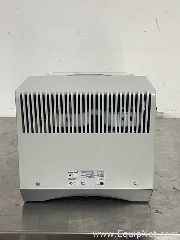 Concentrador Eppendorf Vacufuge Plus