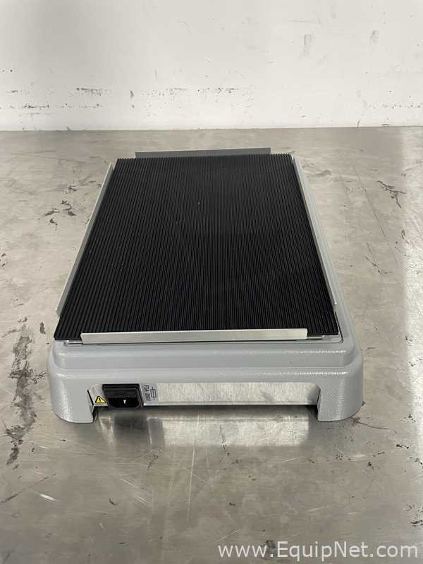Agitador VWR Shaker Model 1000 std