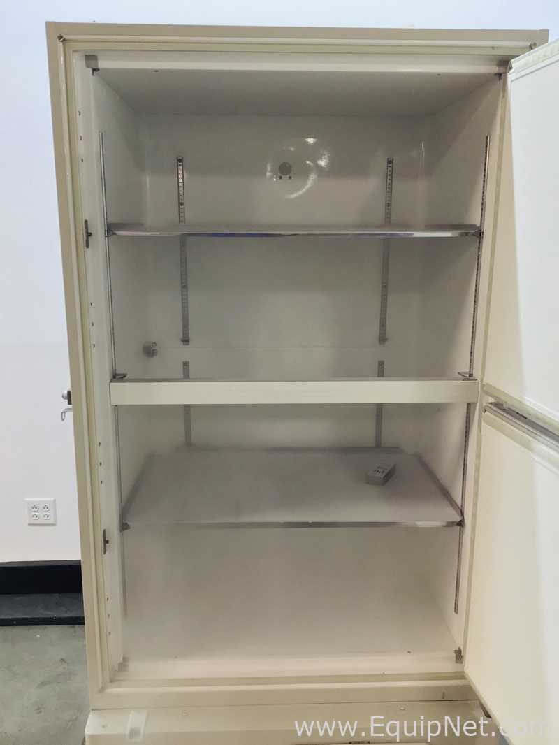 Congelador Panasonic MDF-U76VC-PA