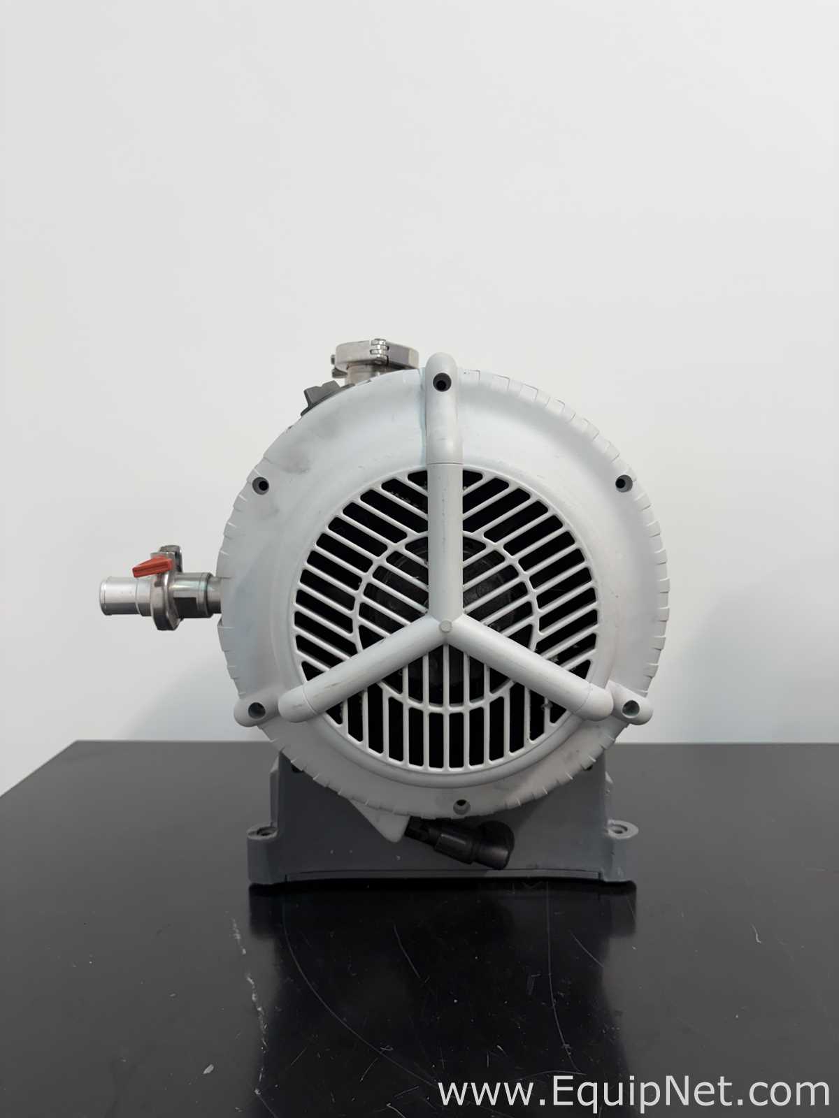 Waters Xevo TQ-S Mass Spectrometer With Binary Solvent Manager Sample Manager and 2 Dry Scroll Pumps