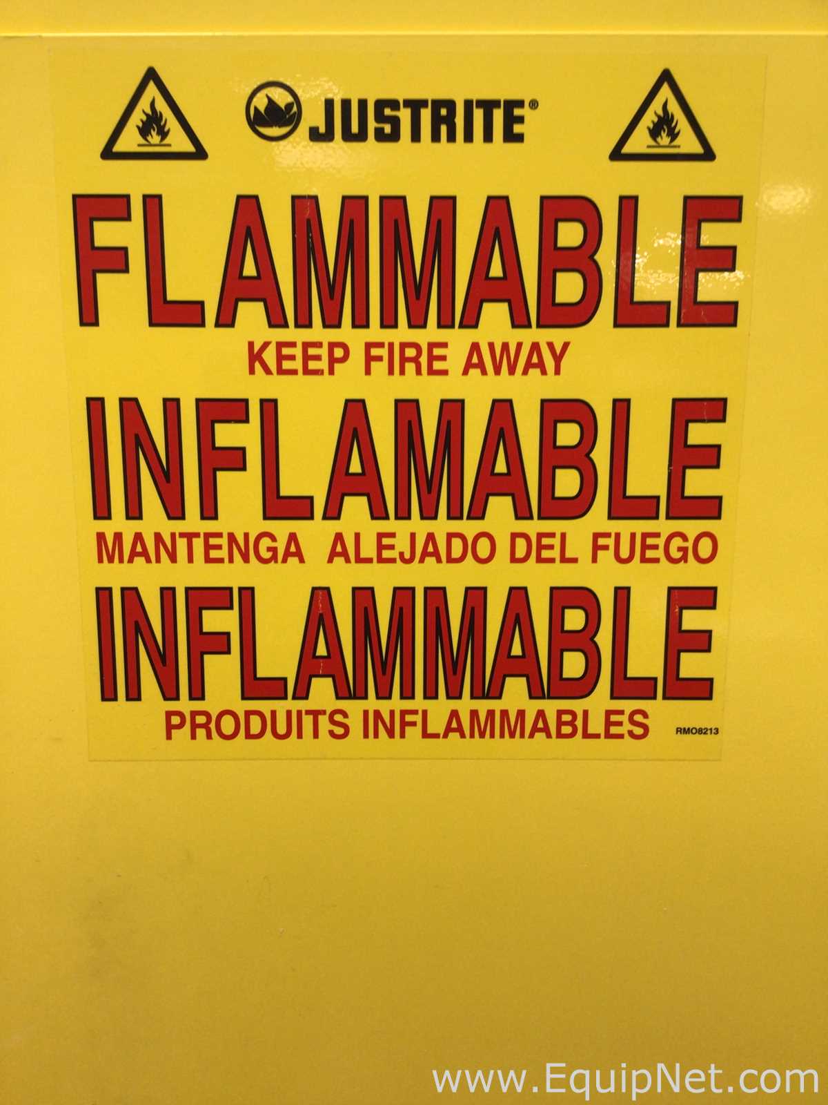 lote de  2 Armários de Armazenamento para Inflamáveis JustRite Requisitos de Ar 45 GALS