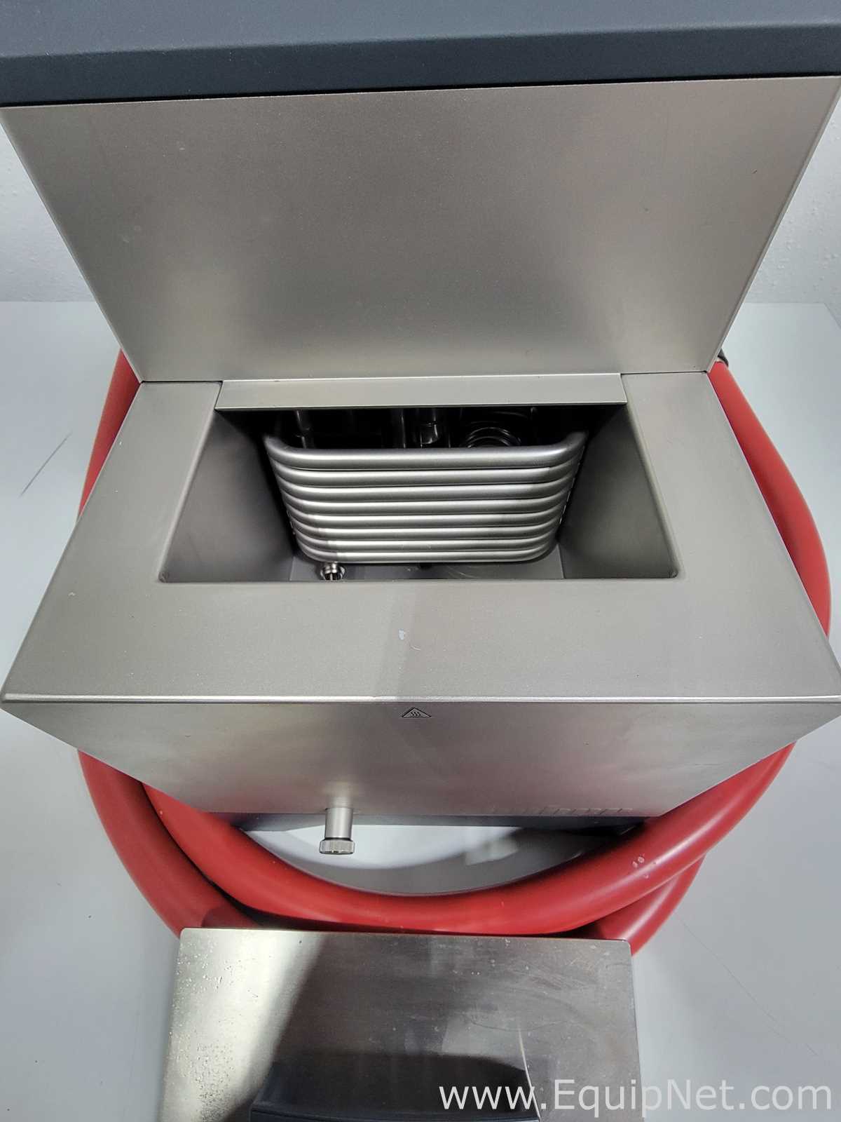 Huber Ministat 230 Compact Refrigerated Heating and Cooling Bath Circulator
