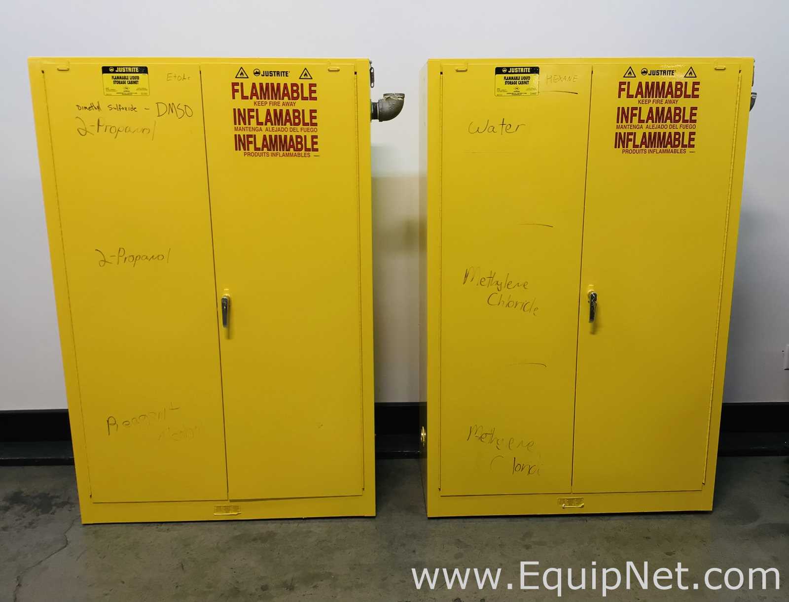 lote de  2 Armários de Armazenamento para Inflamáveis JustRite Requisitos de Ar 45 GALS