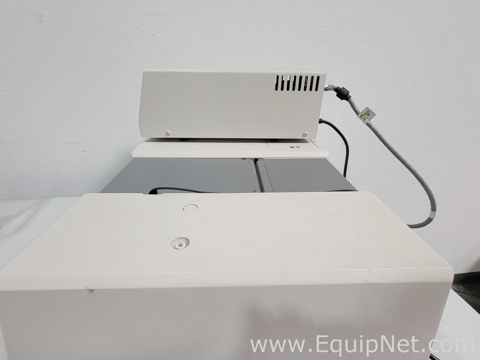 Espectrofotómetro Beckman Coulter DU 800