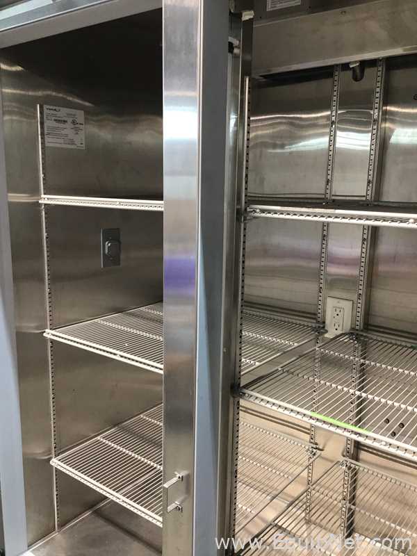 Refrigeradores VWR MH49SS-GAEE-VW