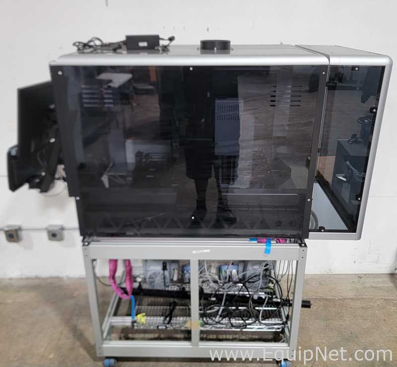 Hamilton Microlab STARlet Liquid Handler with Vacuubrand CVC3000 Vacuum Controllers