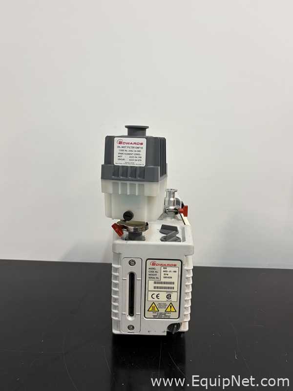 Agilent 7890B GC System With 7000C GC/MS Triple Quad 7683 Series Injector and Vacuum Pump