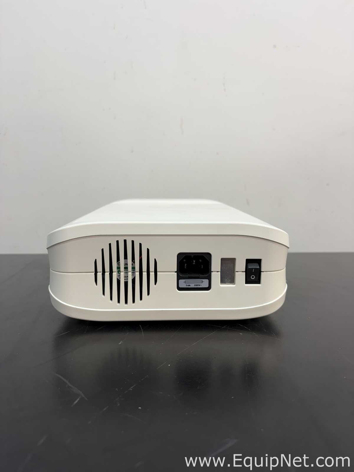 Life Technologies PowerEase 300W PS0300 Microprocessor-Controlled Electrophoresis Power Supply