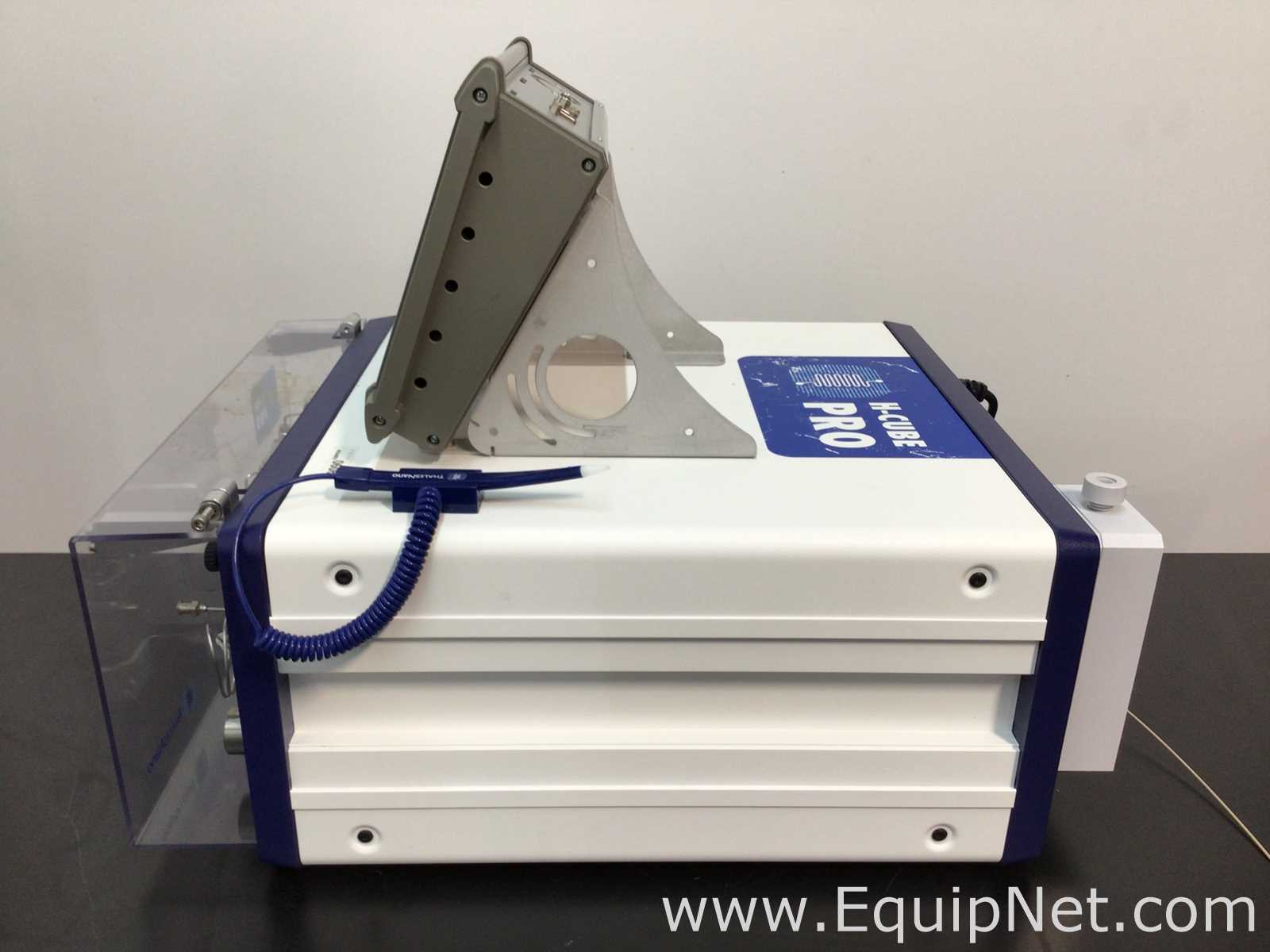 ThalesNano H-Cube Pro Flow Hydrogenation Reactor With H-Genie Hydrogen Generator And Micro HPLC Pump