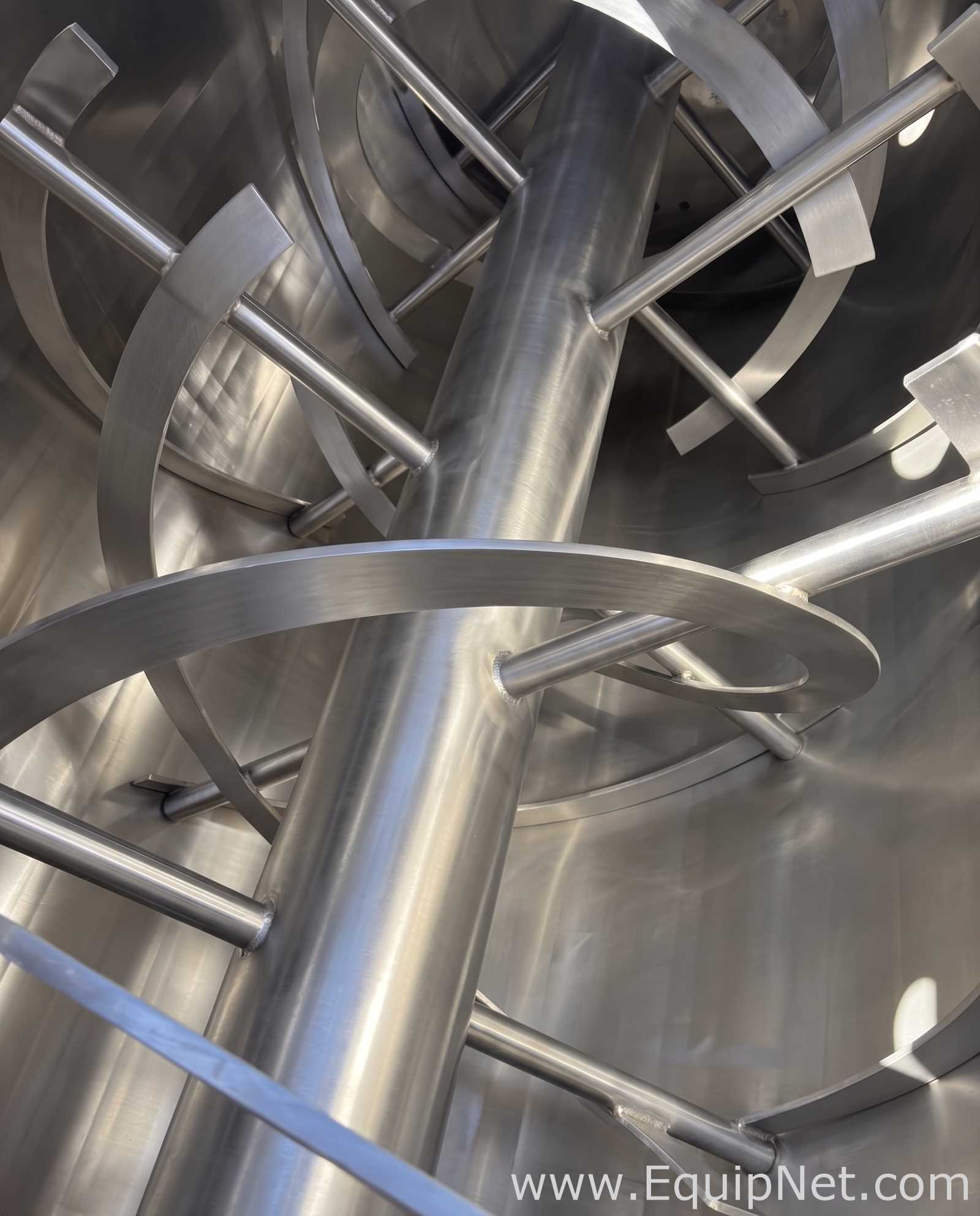 Mezclador Shandong Leapion Machinery CO.,LTD Horizontal twin-helical ribbon blender, jacketed, 8,000L