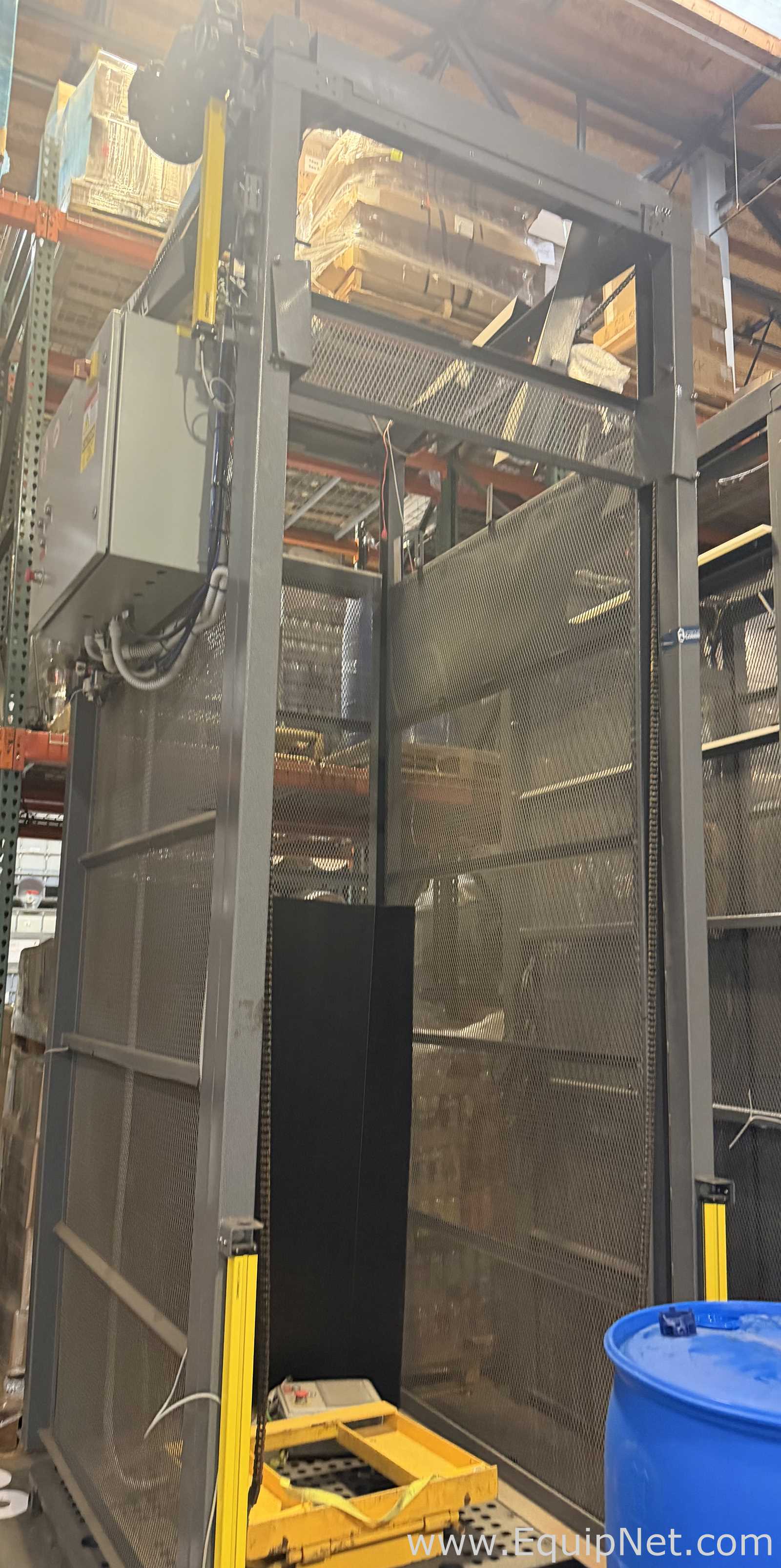 SKA Fabricating Can-i-Pal Depalletizer