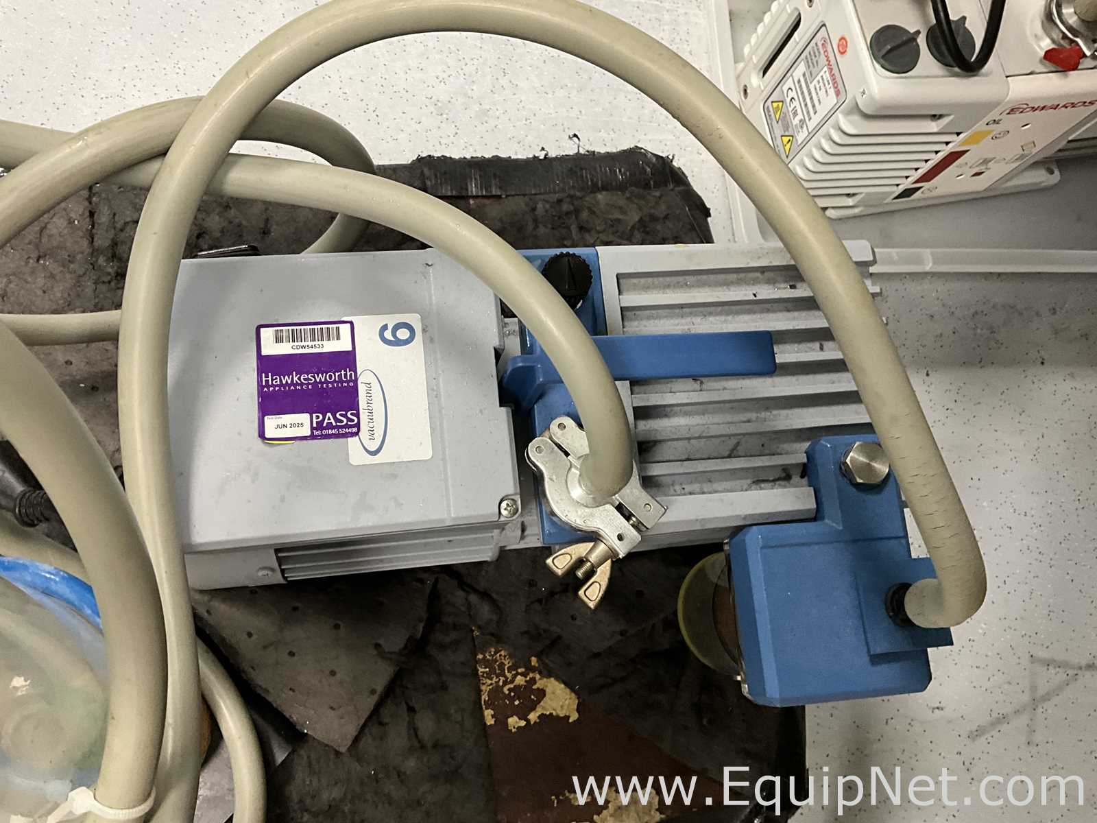 Vacuubrand RE 6W Vacuum Pump