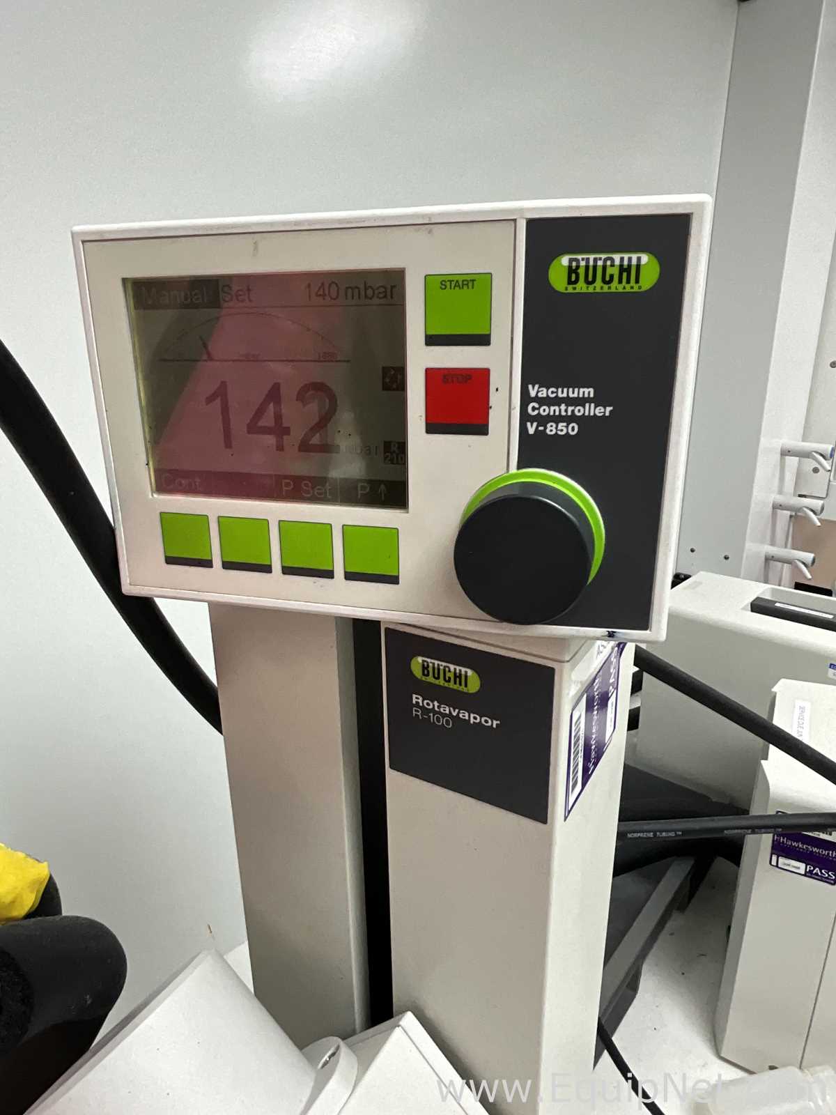 Buchi R-100 Rotary Evaporator with B-100 Heating Bath and V-300 Vacuum Pump