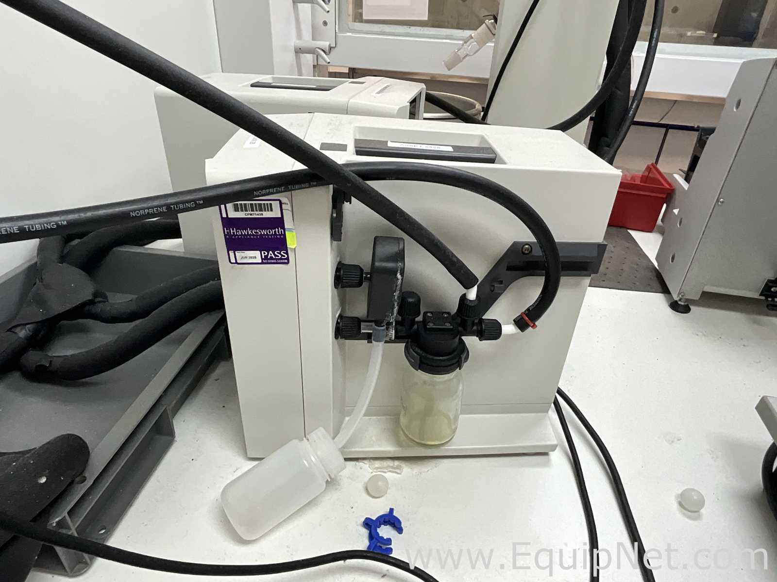 Buchi R-100 Rotary Evaporator with B-100 Heating Bath and V-300 Vacuum Pump