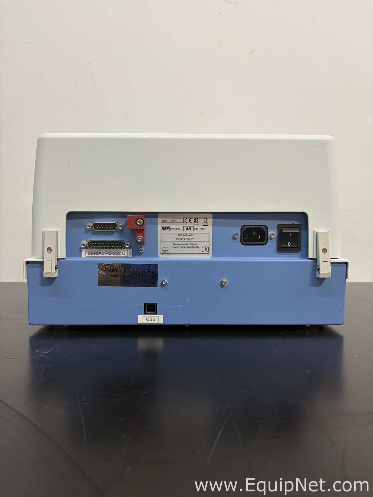 Dispensador de Reactivos Thermo Scientific 836