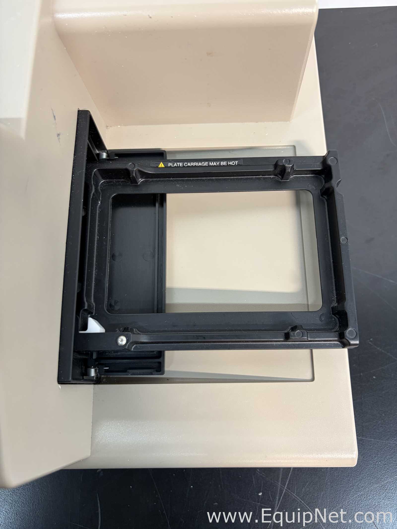 Leitor de MicroPlaca Molecular Devices SpectraMax M3