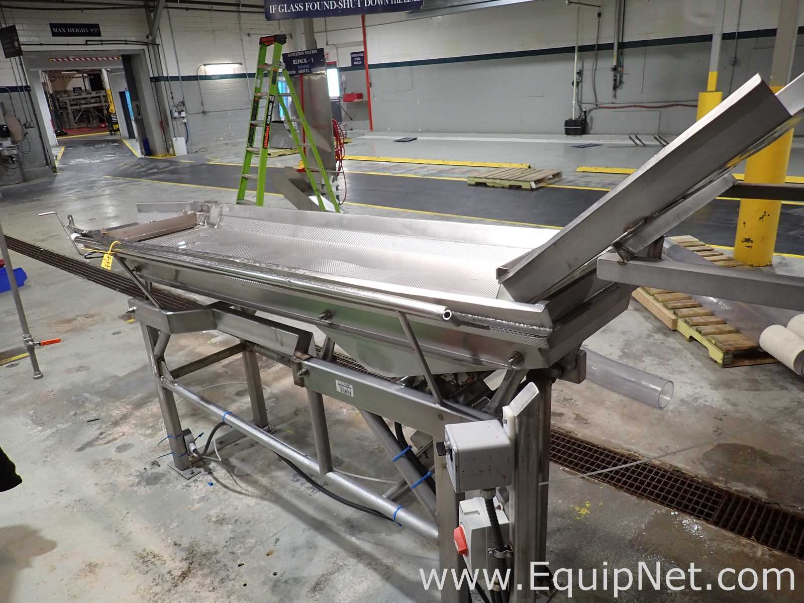 22X90 Vibratory Inspection Conveyor 30-15