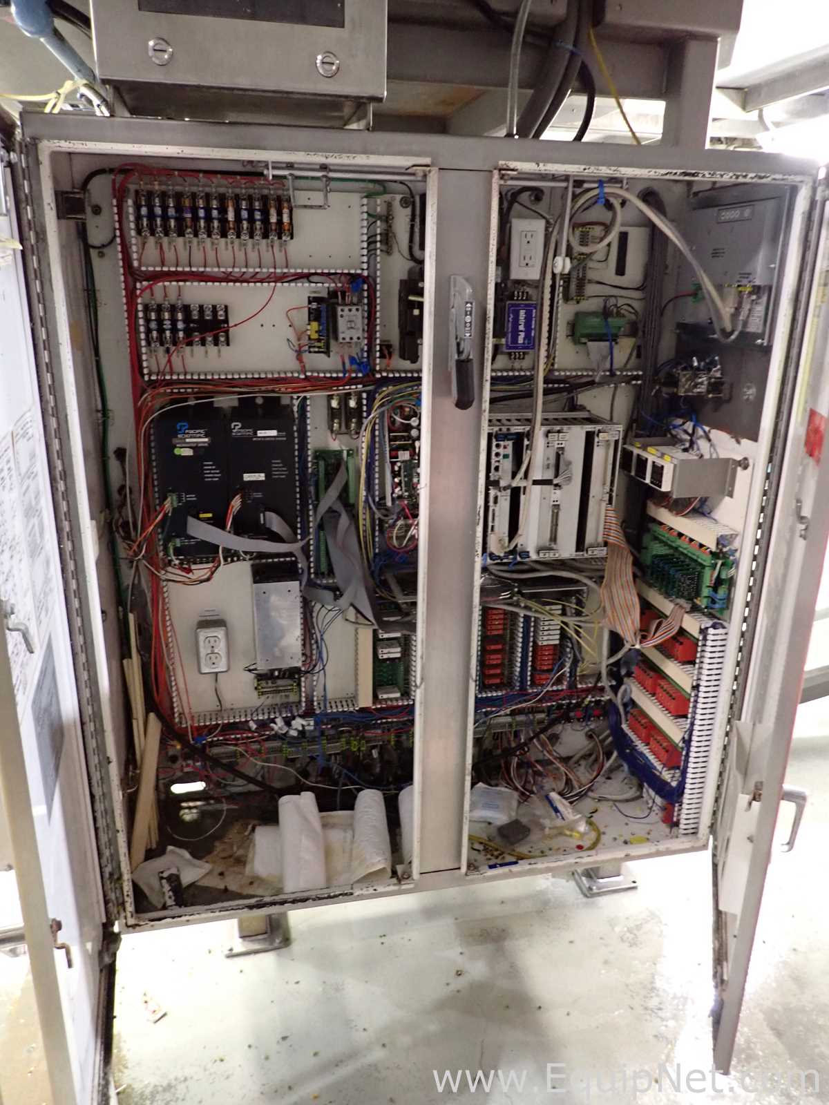 Máquina Vertical Formadora, Envasadora e Seladora Triangle Packaging Machinery Co. B2PF/A612F2RN