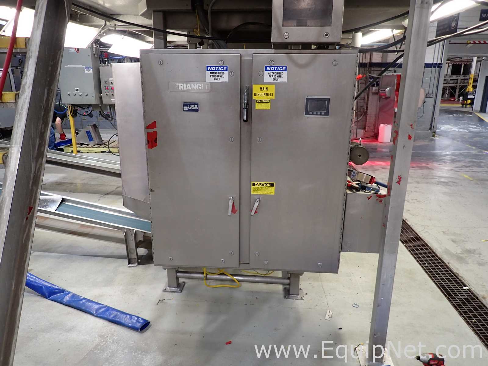 Máquina Vertical Formadora, Envasadora e Seladora Triangle Packaging Machinery Co. B2PF/A612F2RN