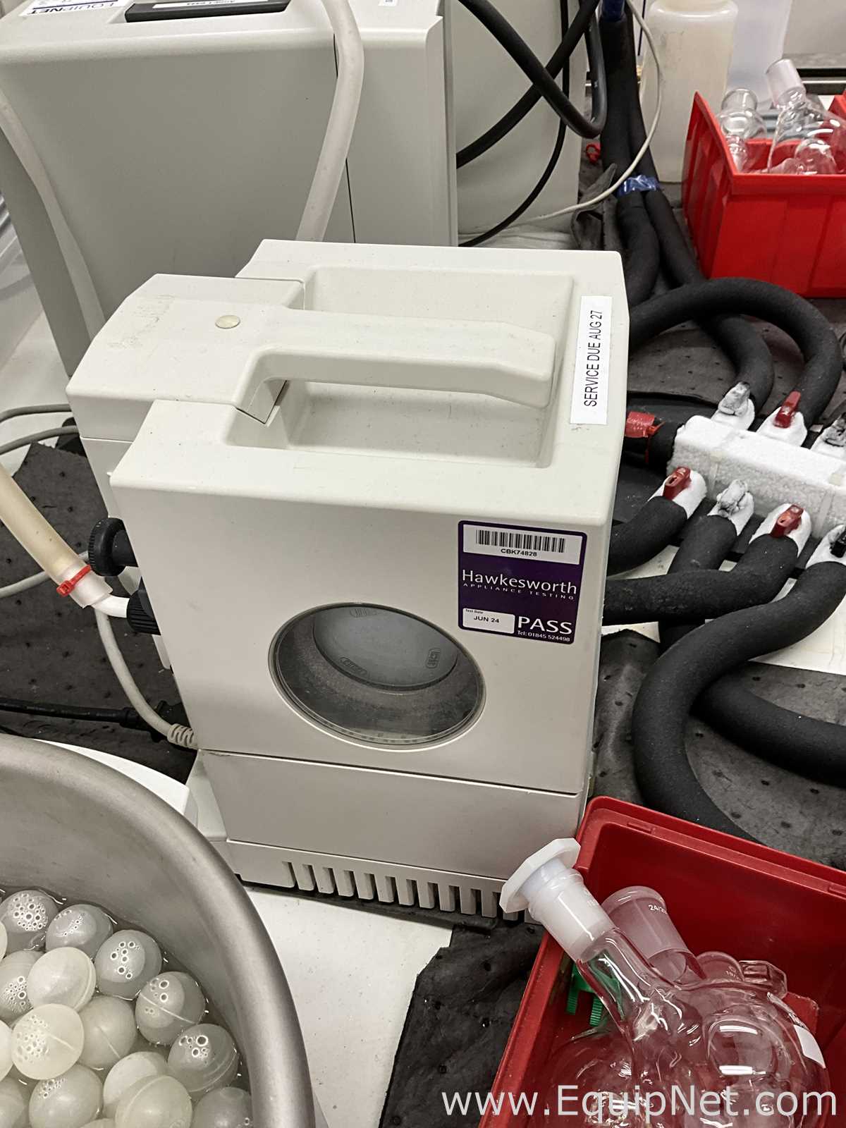 Buchi Labortechnik AG R-210 Evaporator With B-491 Heating Bath V-300 Vacuum Pump and V-850 Interface
